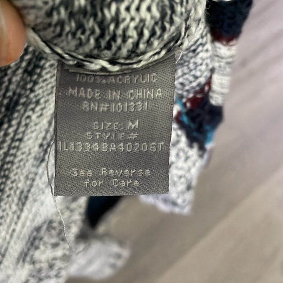 CHARLOTTE RUSSE Multicoloured Cardigan Size Medium - Picture 7 of 7